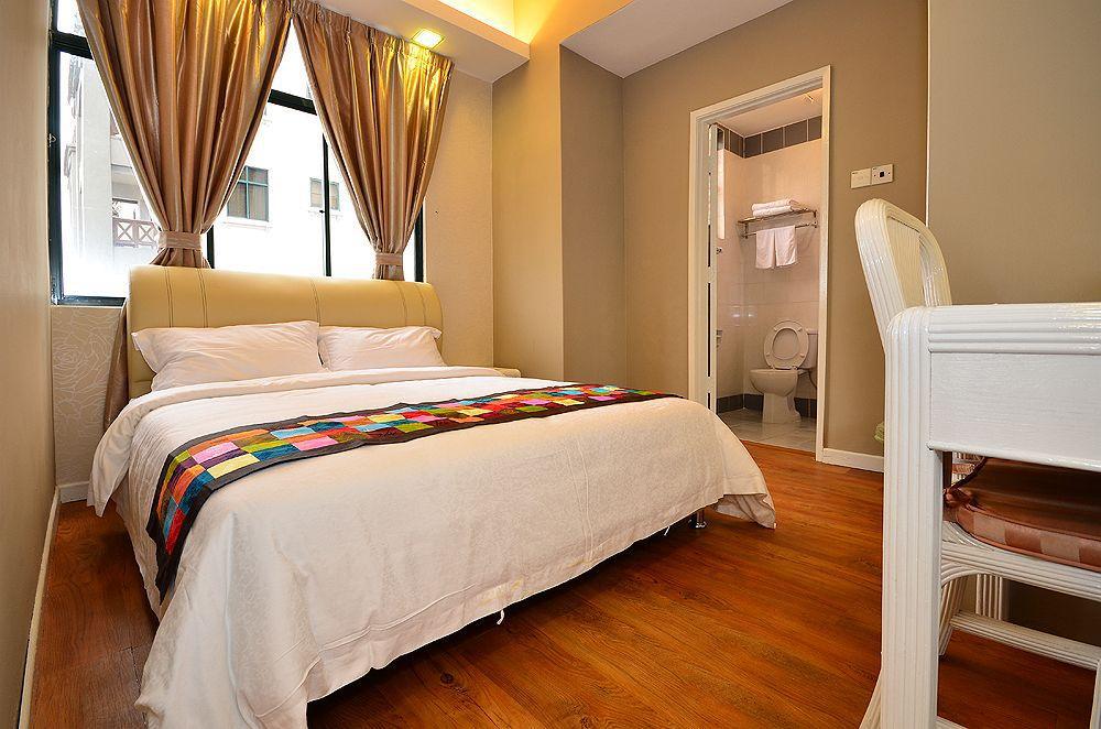 Jetty Apartment *